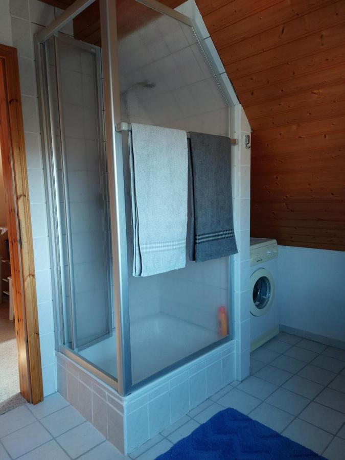 Dachgeschosswohnung Mit Burgblick In Kues Bernkastel-Kues Dış mekan fotoğraf